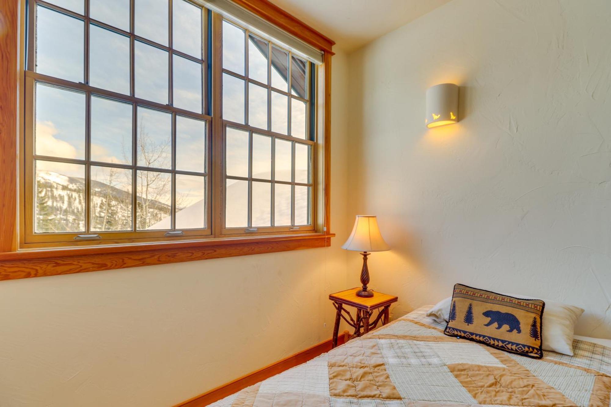 Spacious Whitefish Home With Sauna And Ski Resort View ภายนอก รูปภาพ