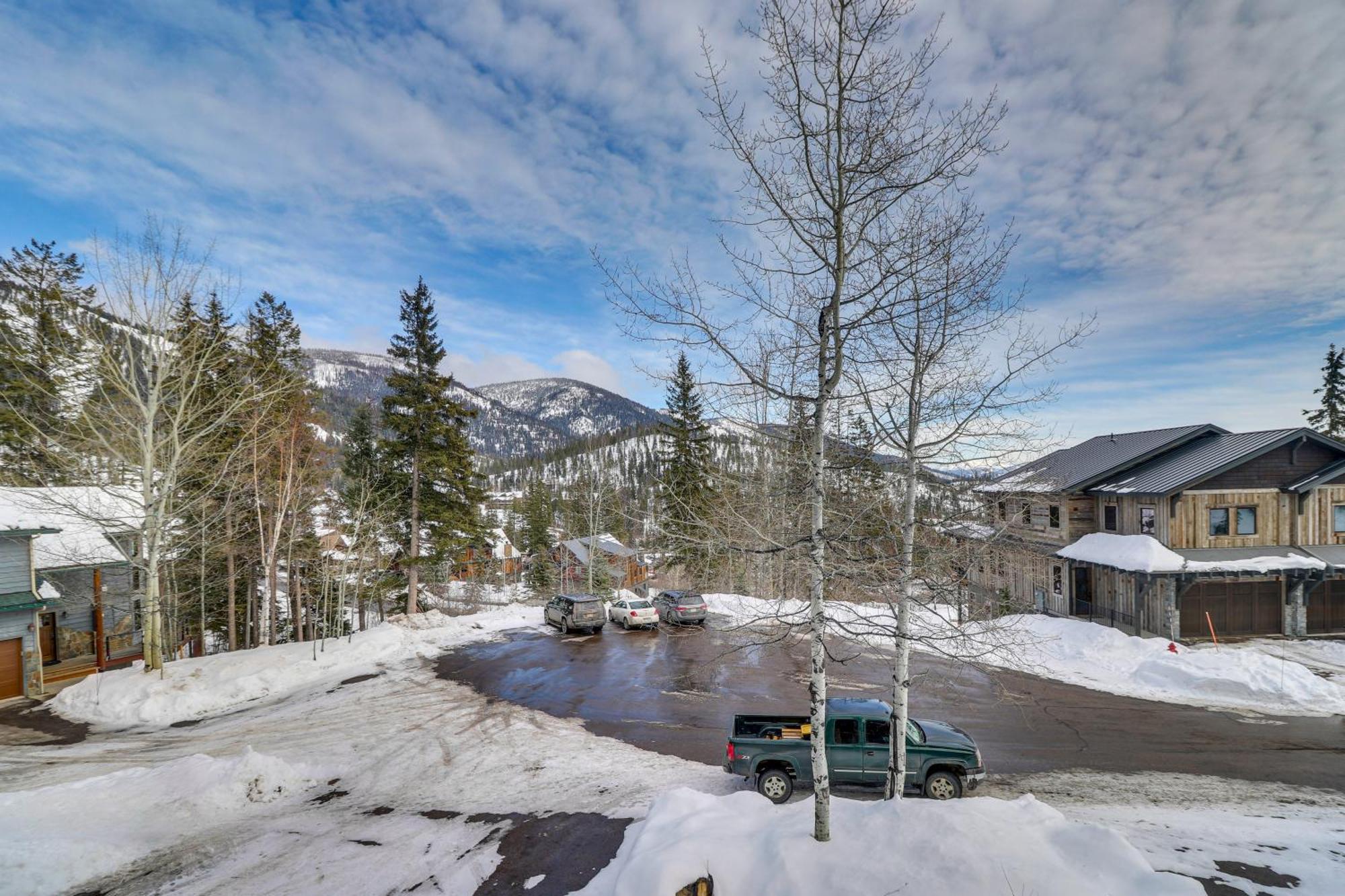 Spacious Whitefish Home With Sauna And Ski Resort View ภายนอก รูปภาพ